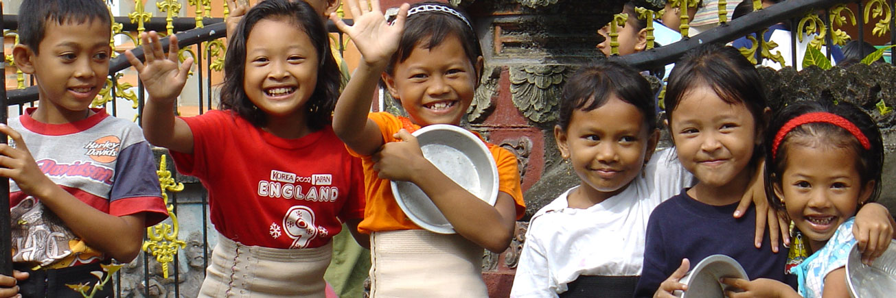 Children in Bali village